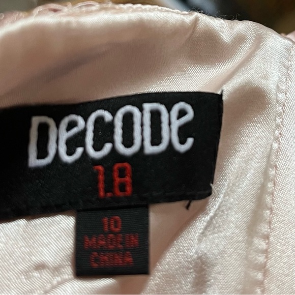 Decode dress - Picture 3 of 3